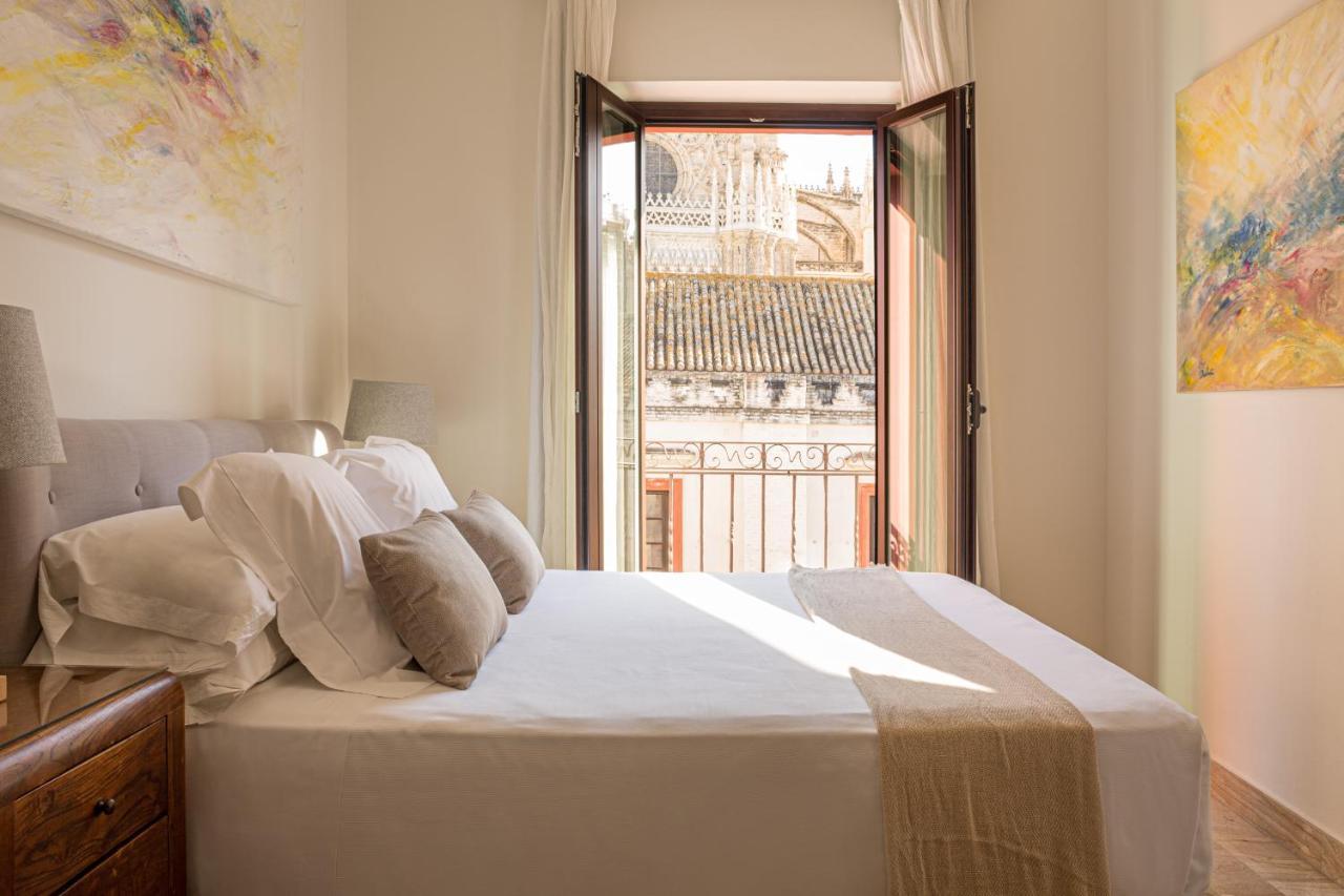 Puerta Catedral Apartments Seville Luaran gambar