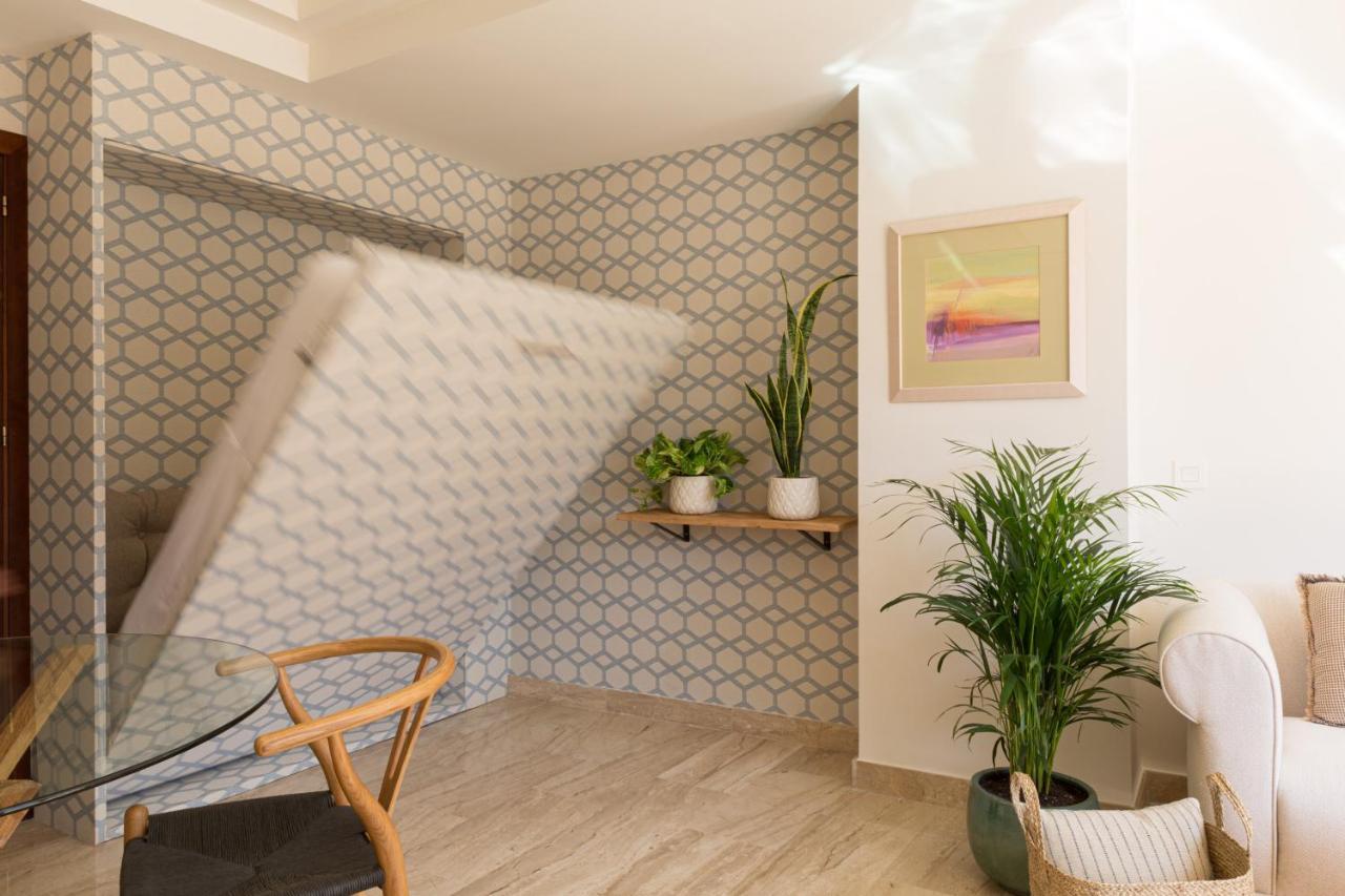 Puerta Catedral Apartments Seville Luaran gambar