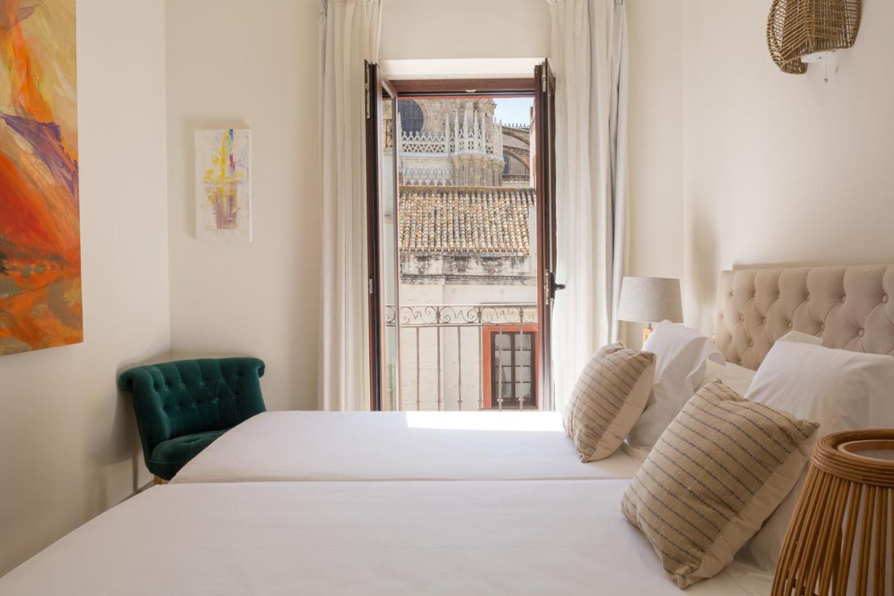 Puerta Catedral Apartments Seville Luaran gambar