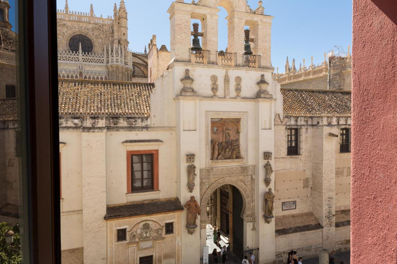 Puerta Catedral Apartments Seville Luaran gambar