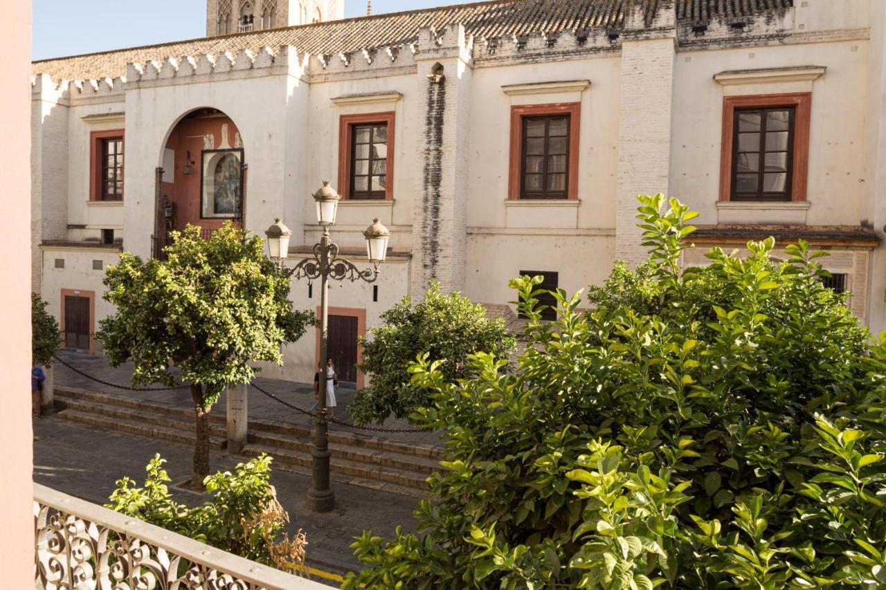 Puerta Catedral Apartments Seville Luaran gambar