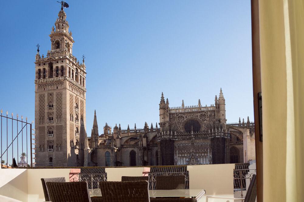 Puerta Catedral Apartments Seville Luaran gambar