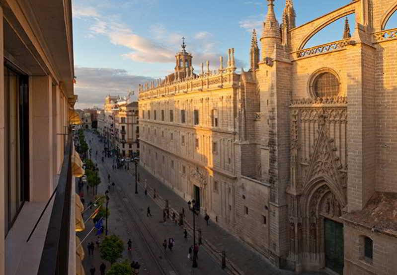 Puerta Catedral Apartments Seville Luaran gambar